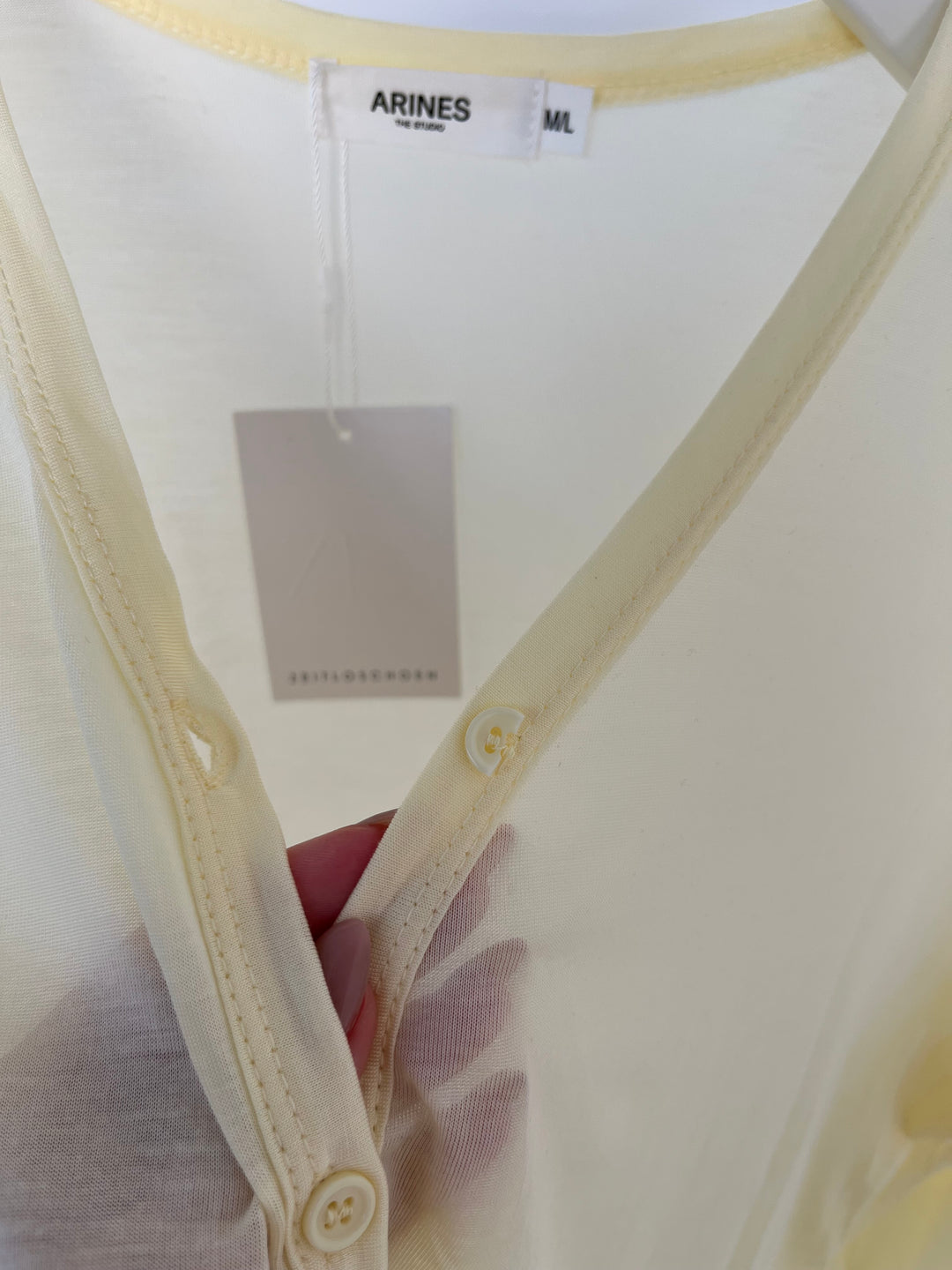 LIGHTWEIGHT SHEER CARDIGAN SOFT LEMON GR.M/L (B-WARE)