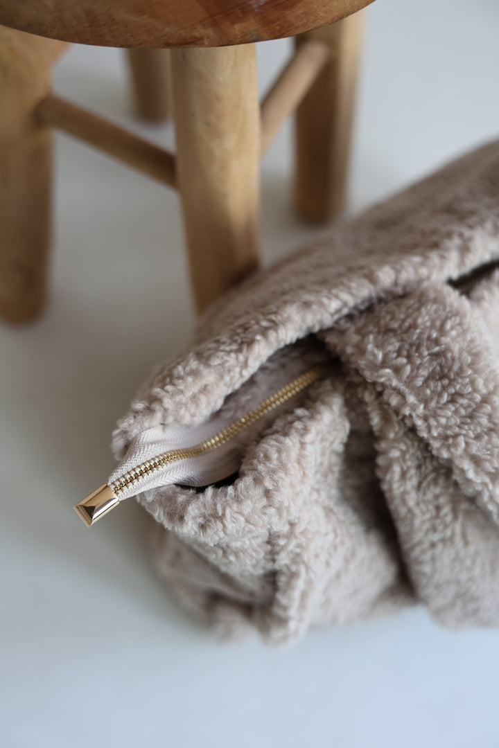 Teddy Shopper Cozy Time