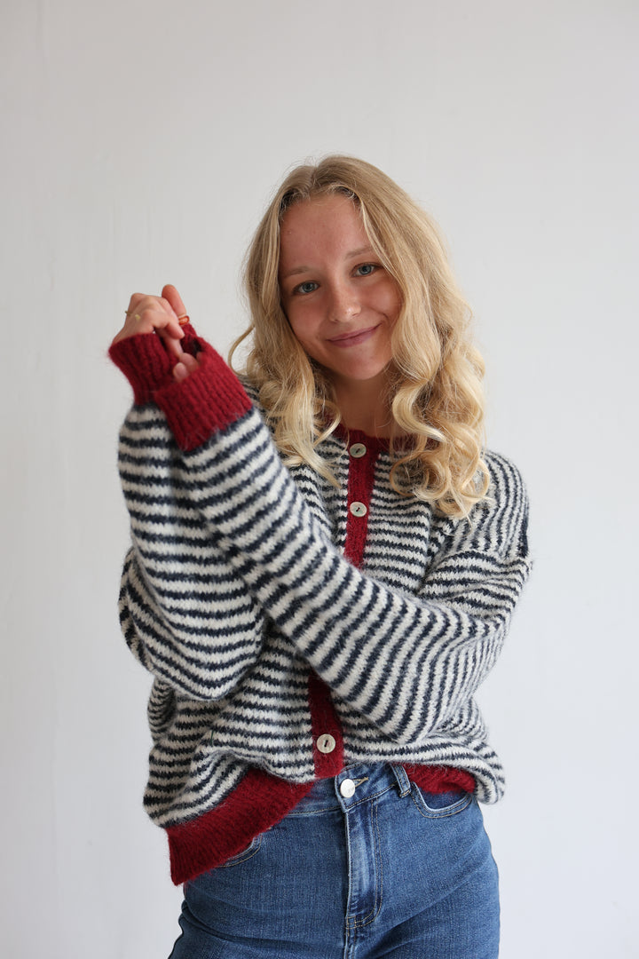 Gestreifter Cardigan Moodline Knit