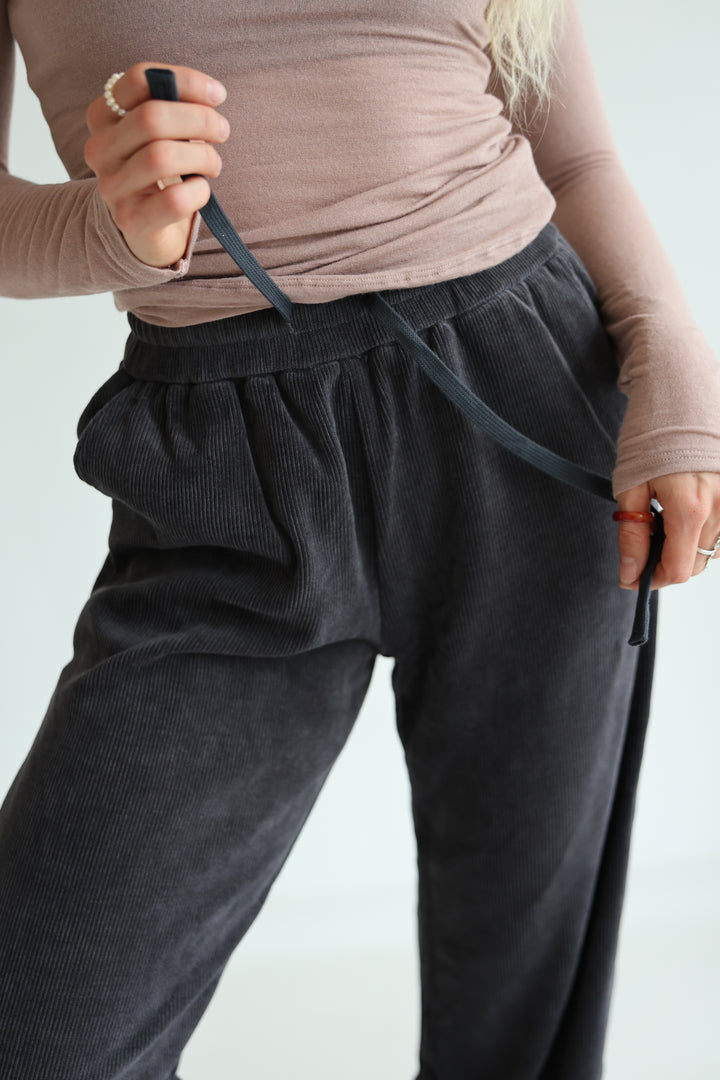 Casual Fit Cordhose