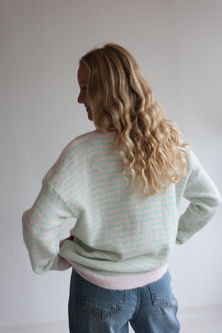 Pullover Pastell Lines