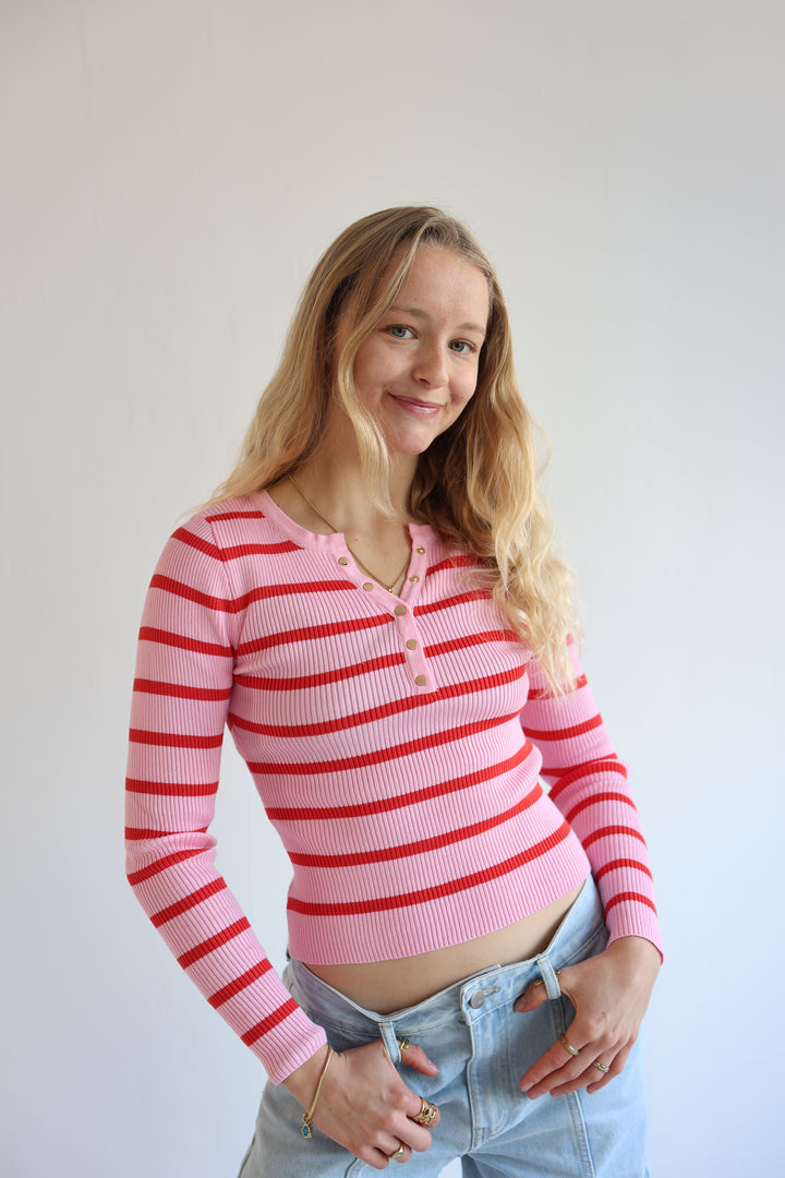 Ripped Longsleeve Nala