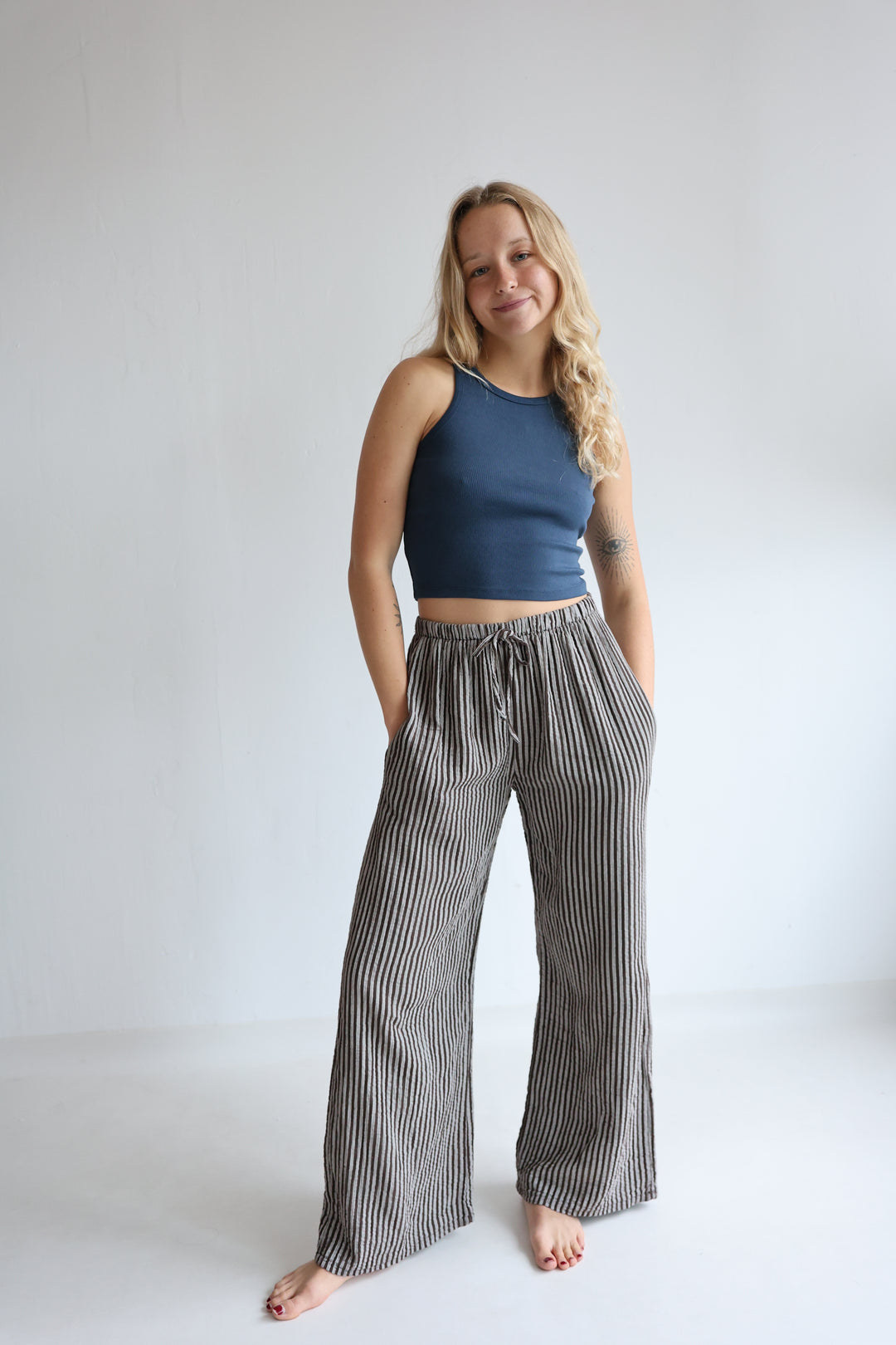 Lange Musselinhose mit Streifen Little Lines