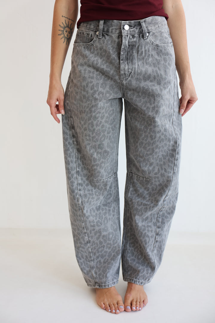 Graphite Wild Barrel Jeans