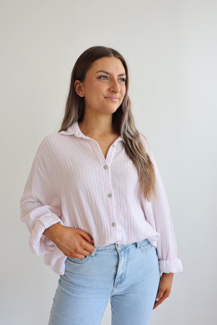 Kurzes Blusenhemd aus Musselin Wide Stripes
