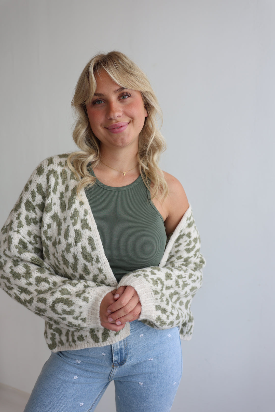 Offener Cardigan mit Leoprint