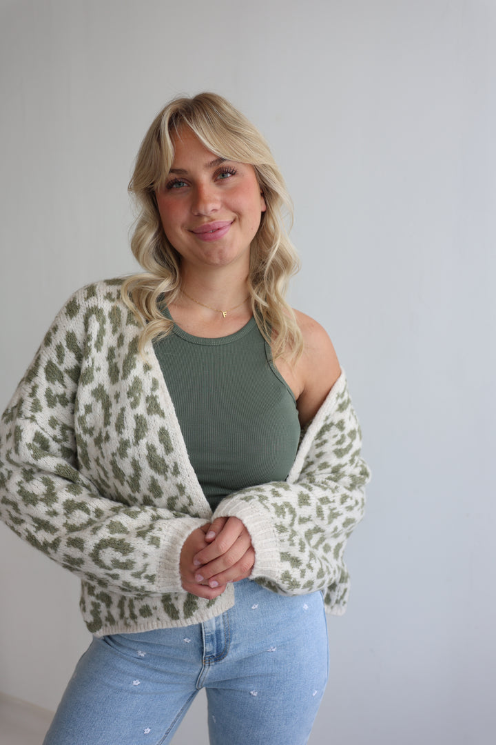 Offener Cardigan mit Leoprint