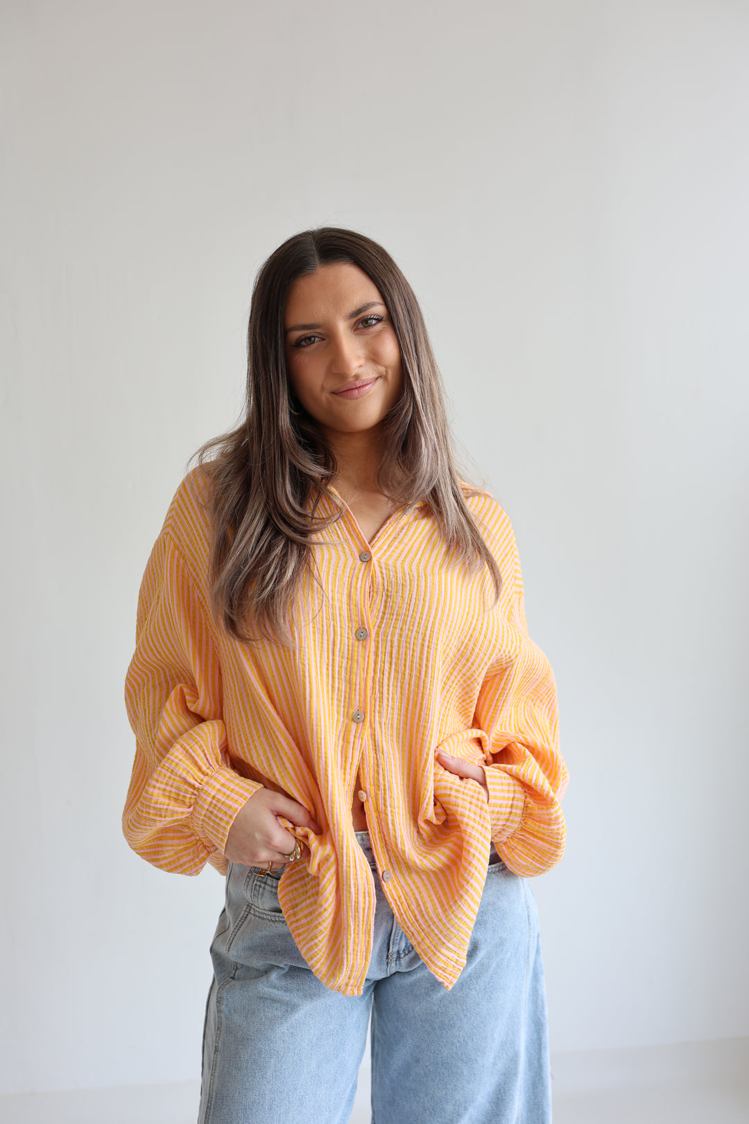 Kurzes Blusenhemd aus Musselin Wide Stripes