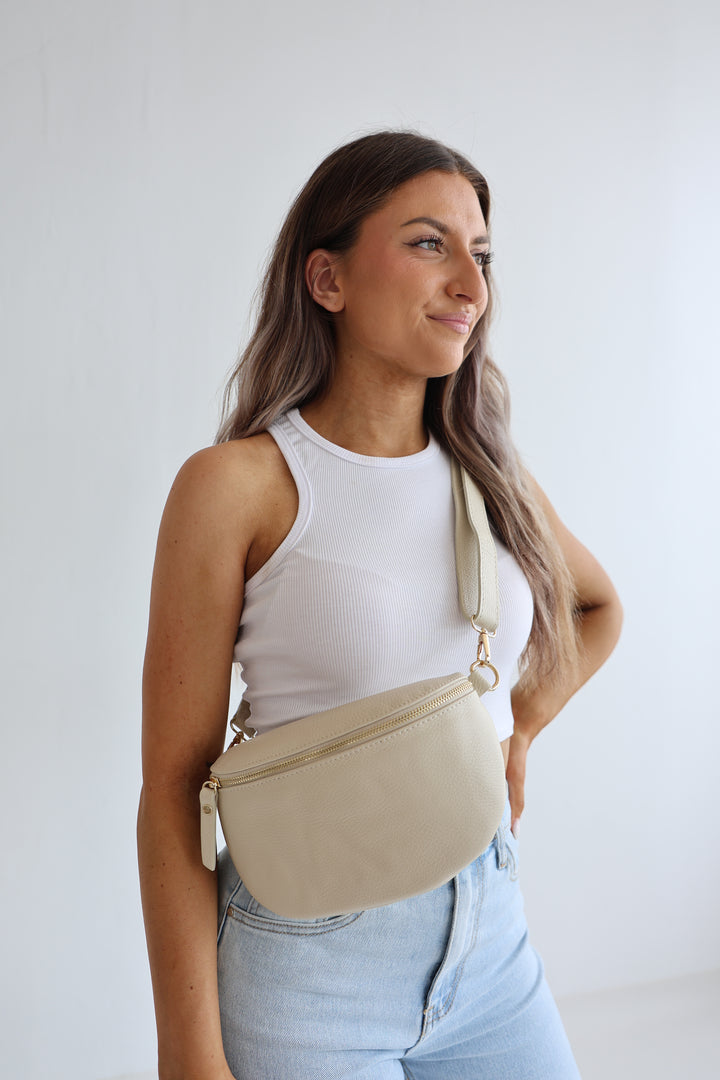 Crossbody Bag Medium
