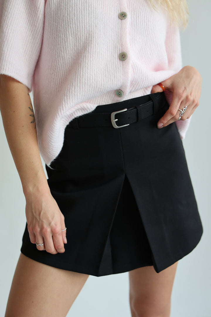 Kurzer Hosenrock mit Gürtel Britney