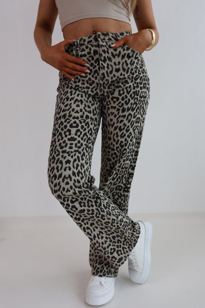 Wide Leg Jeans mit Leoprint (9088)