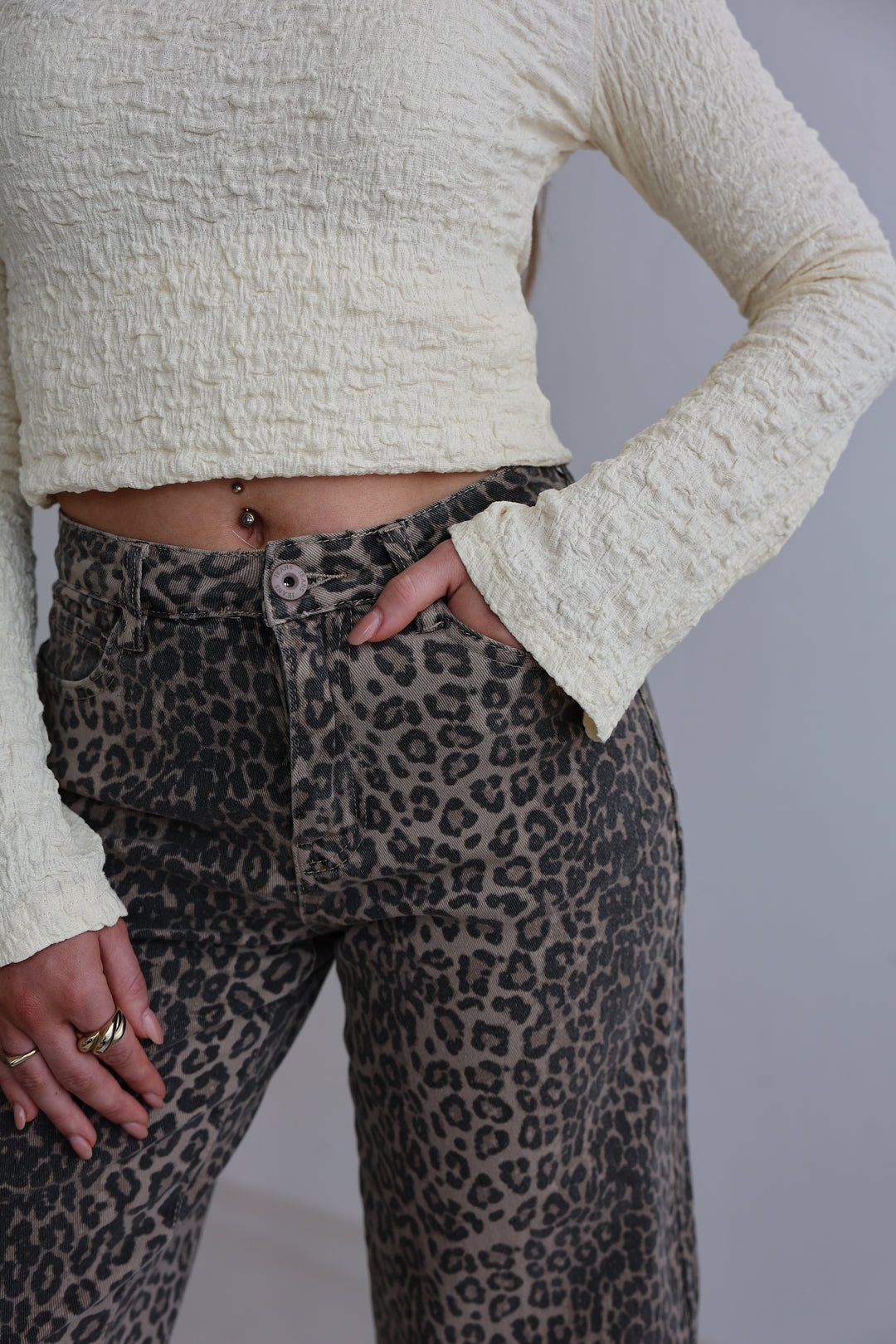 Wide Leg Jeans mit Leoprint (265-34)