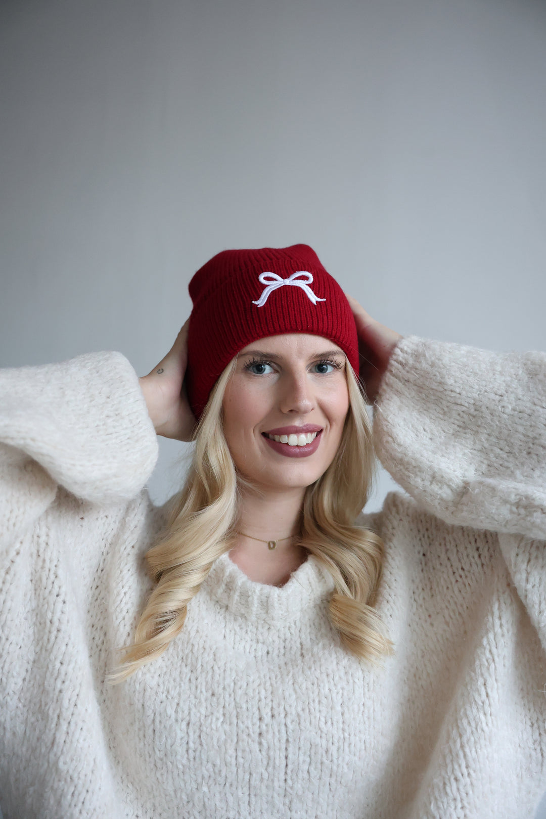 Beanie Lovely Bow