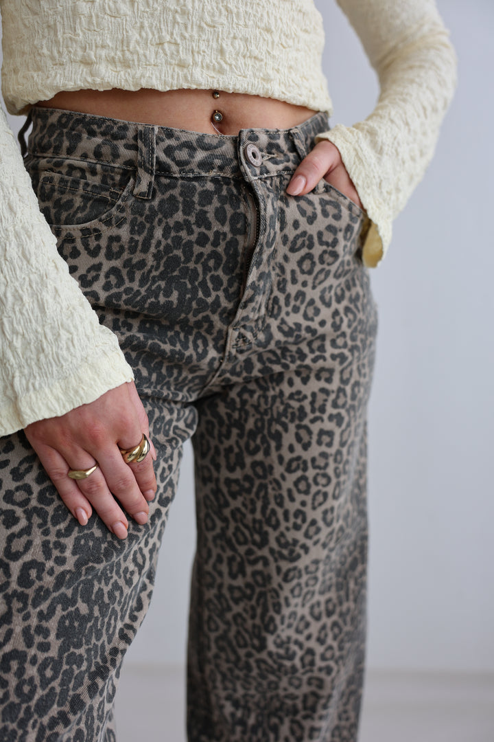 Wide Leg Jeans mit Leoprint (265-34)