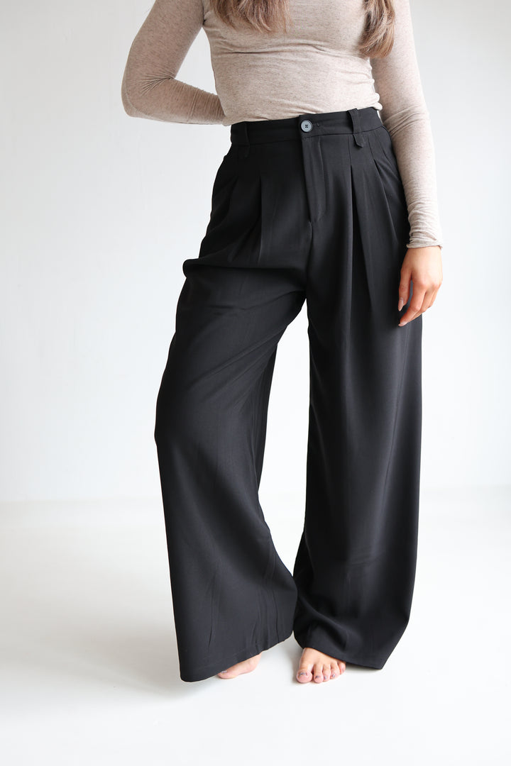 Bundfaltenhose Serena