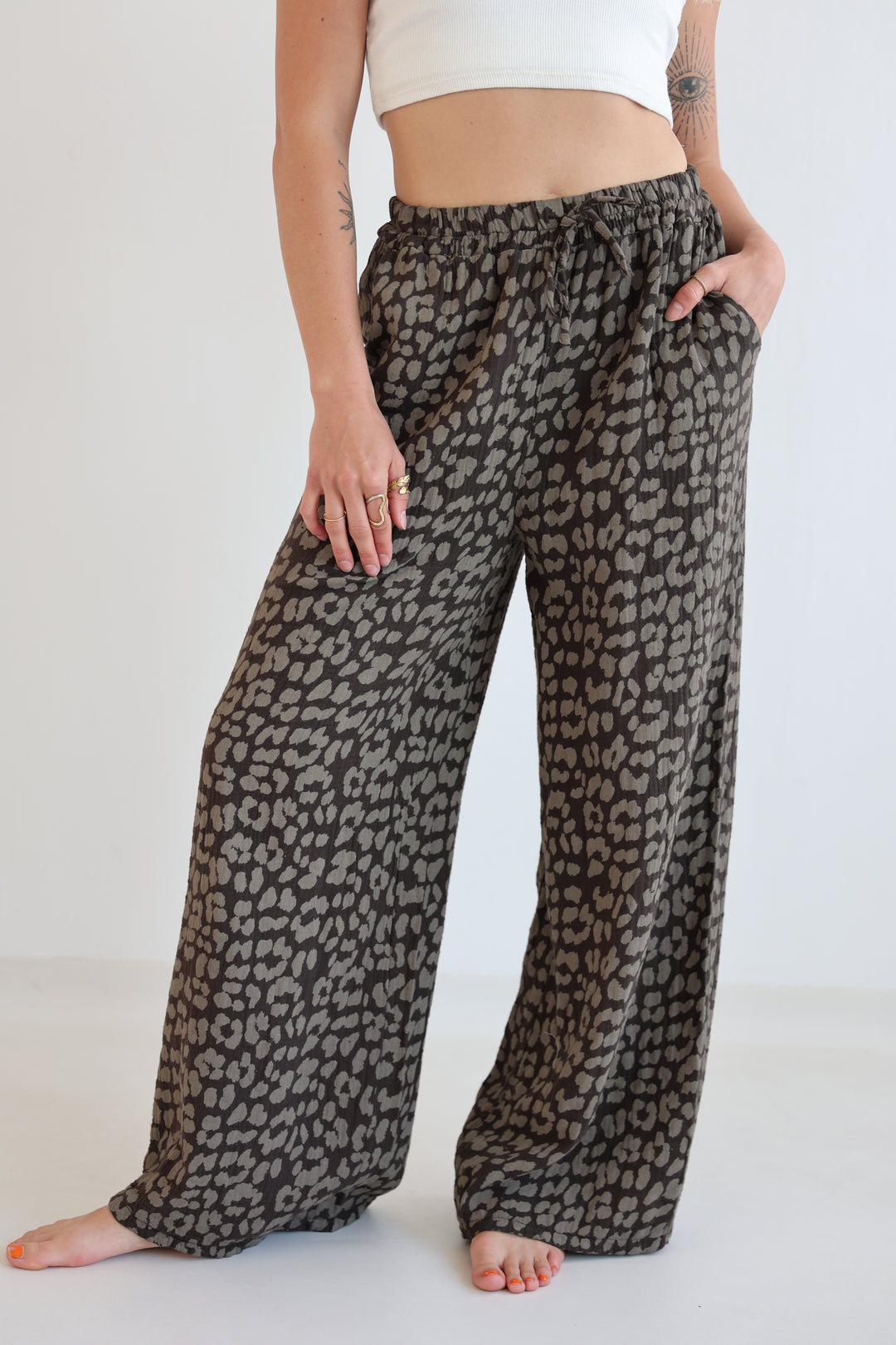 Musselinhose Wild Leo