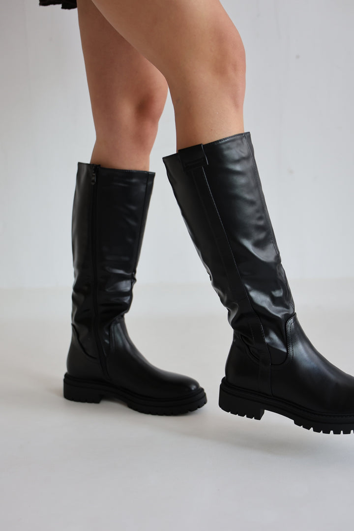 Timeless Edge Boots