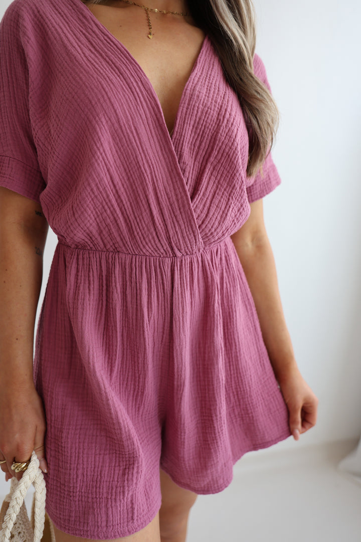 Musselin-Jumpsuit mit V-Ausschnitt Mara