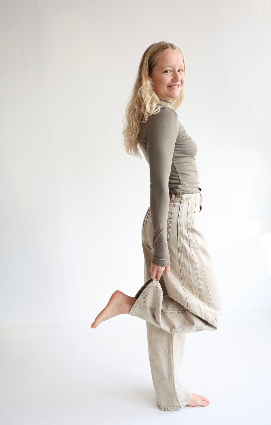 Relaxed Barrel Fit Jeans Juna