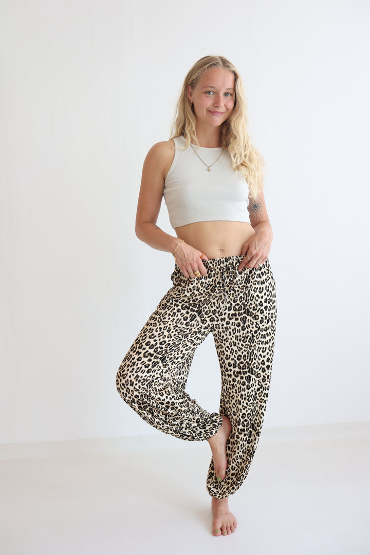 Ballonhose mit Leoprint