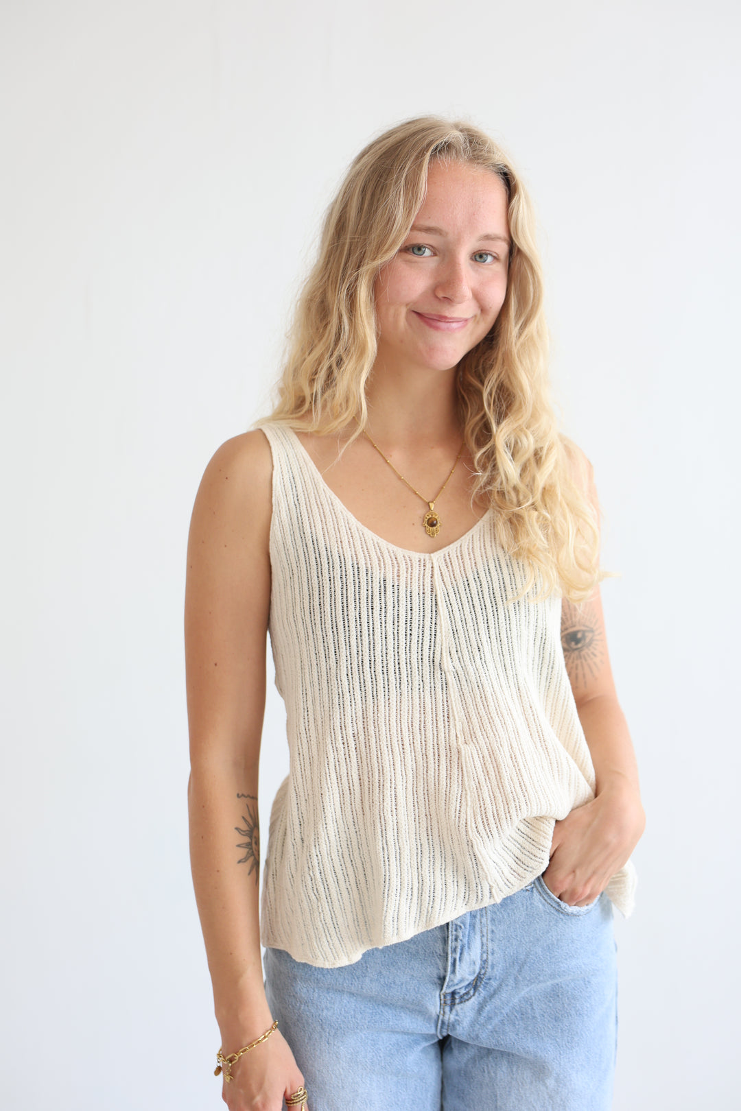 Ribbed Sleeveless V-Neck Top