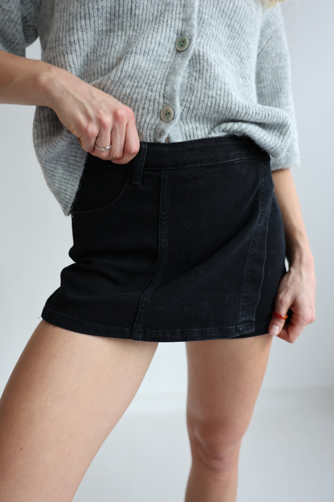 Schwarzer Jeans-Hosenrock Milena