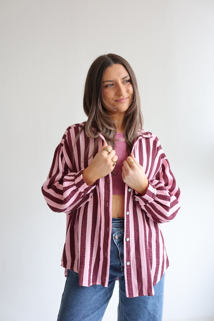 Kurzes Blusenhemd aus Musselin Blockstripes