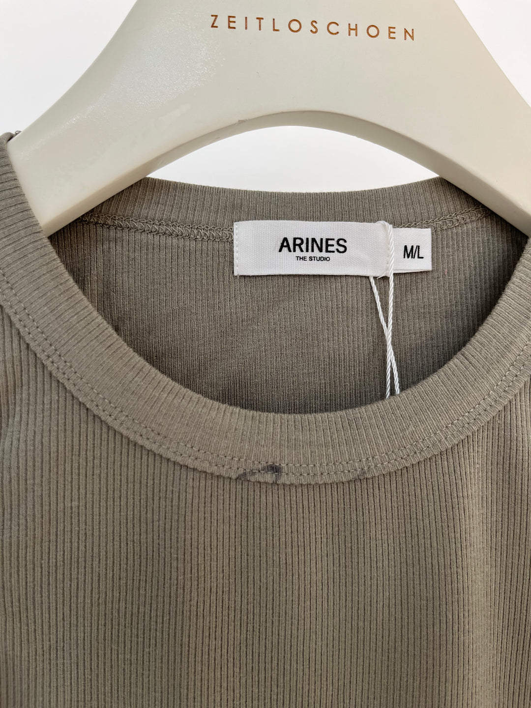 SLIM FIT RIBBED TANKTOP KHAKI GR.M/L (B-WARE)