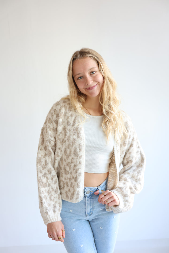 Offener Cardigan mit Leoprint
