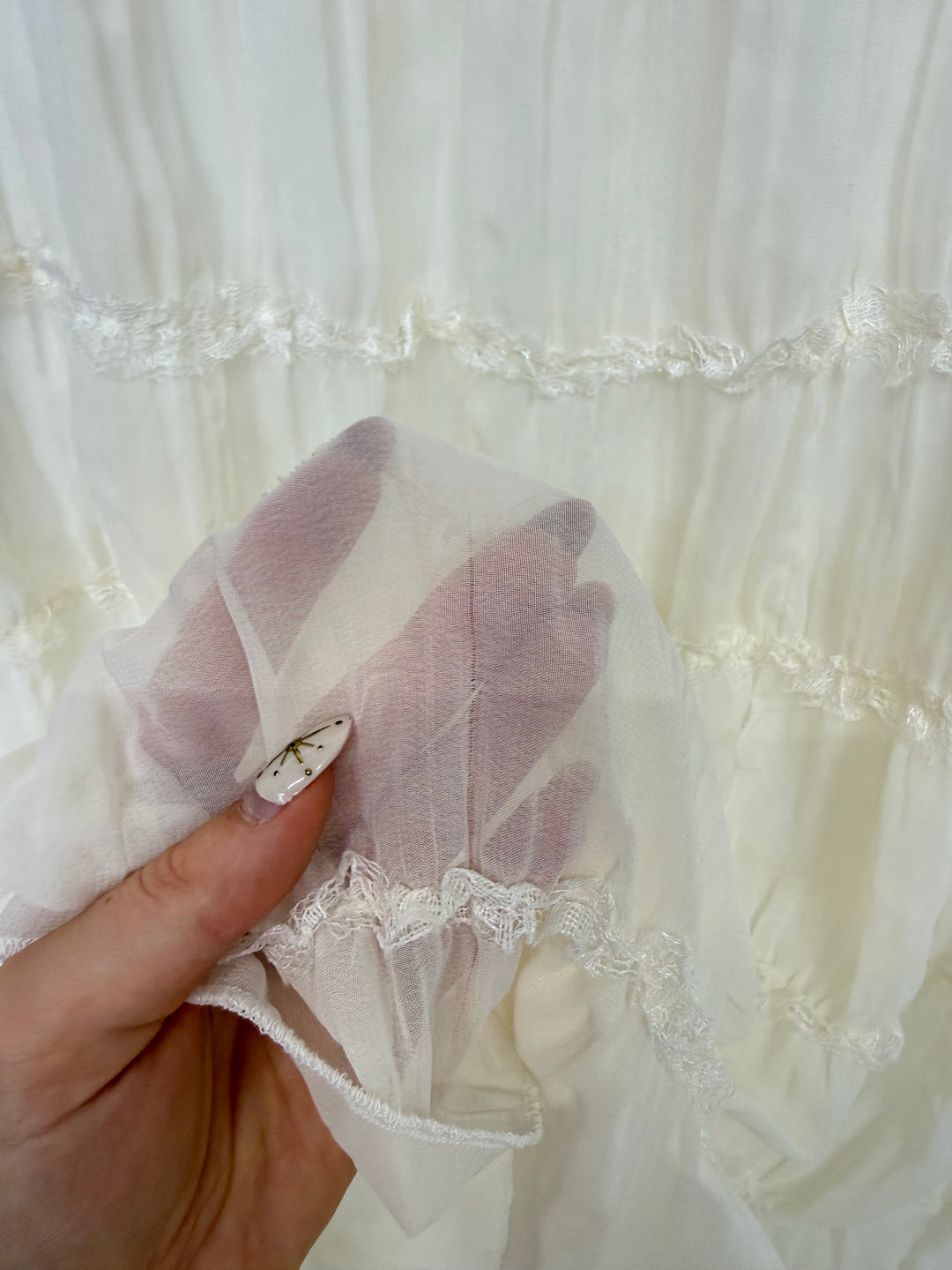 SUNLIT RUFFLE ROCK CREME GR.S/M (B-WARE)