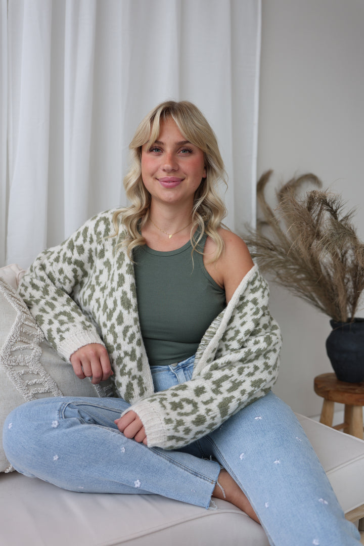 Offener Cardigan mit Leoprint