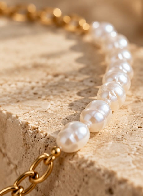 Pearl &amp; Chain Necklace