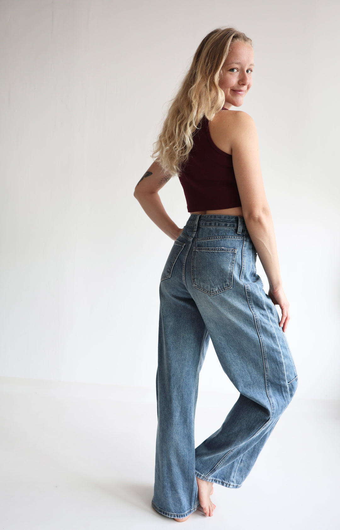 Relaxed Barrel Fit Jeans Juna