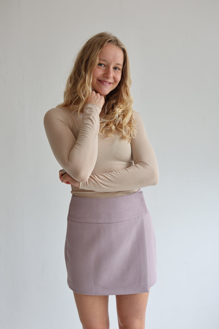 Crossover Hosenrock Lola