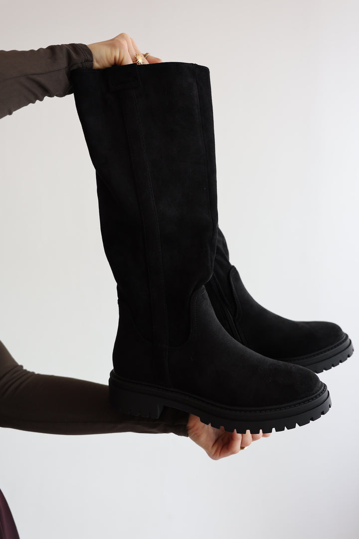 Timeless Edge Boots