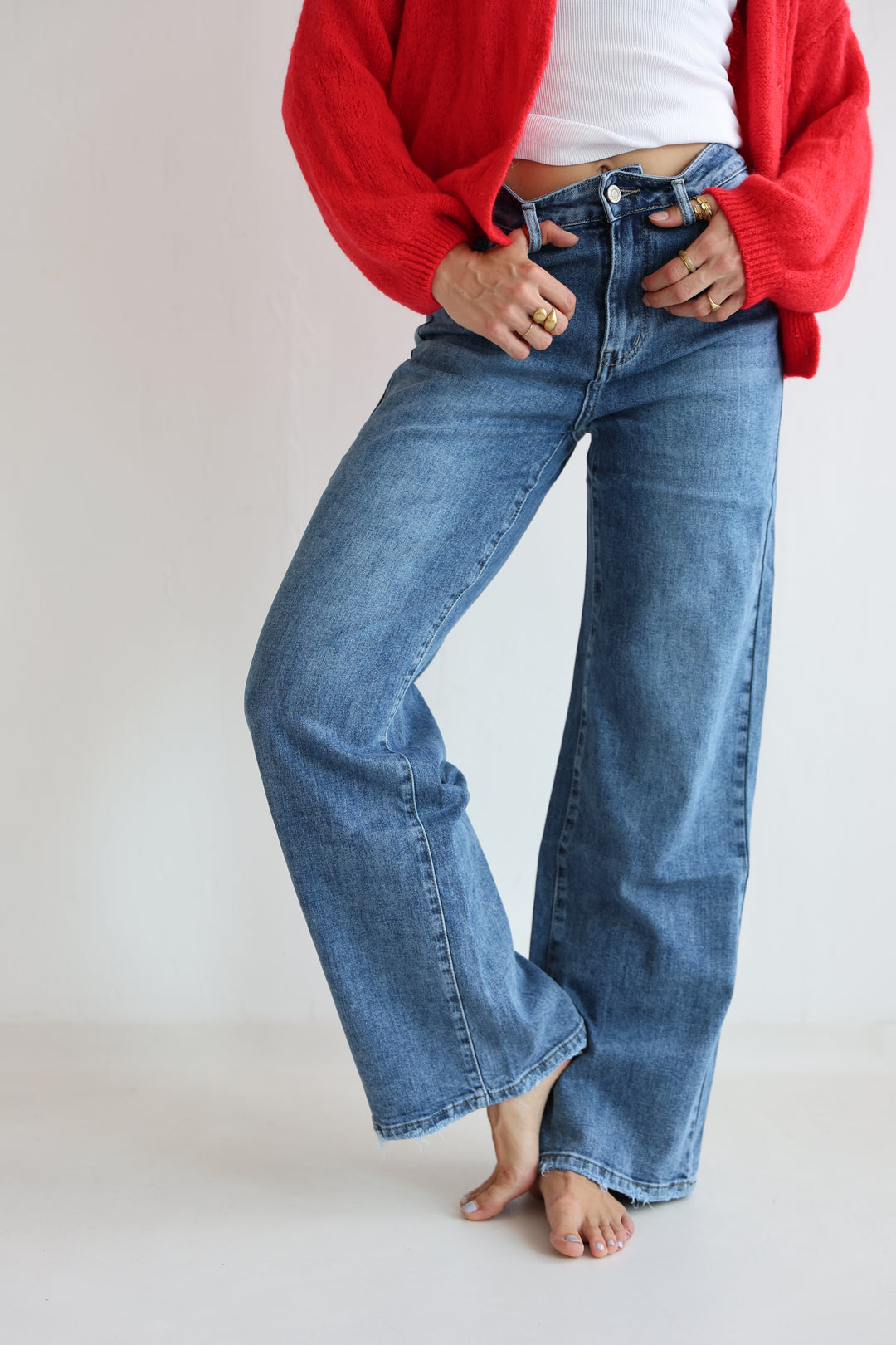 Downtown Classic Straight Fit Jeans