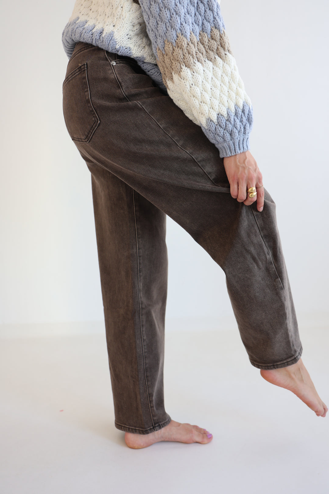 Wide Awake Barrel Jeans