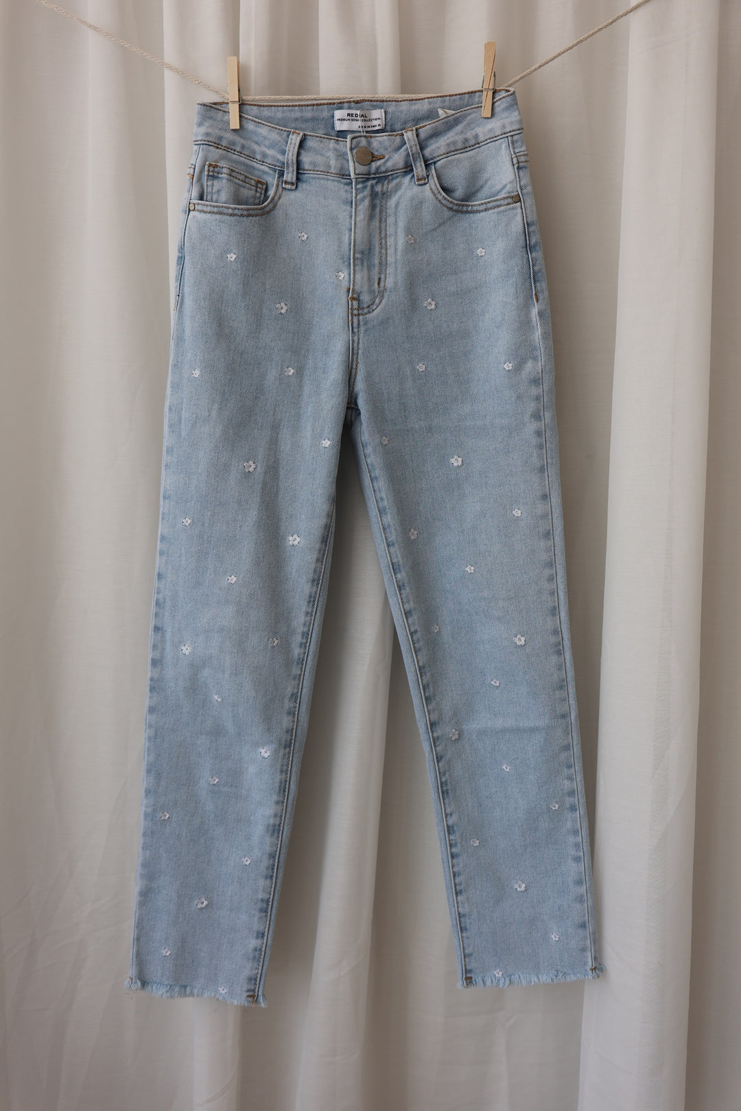 Mom Jeans White Flowers (2676)