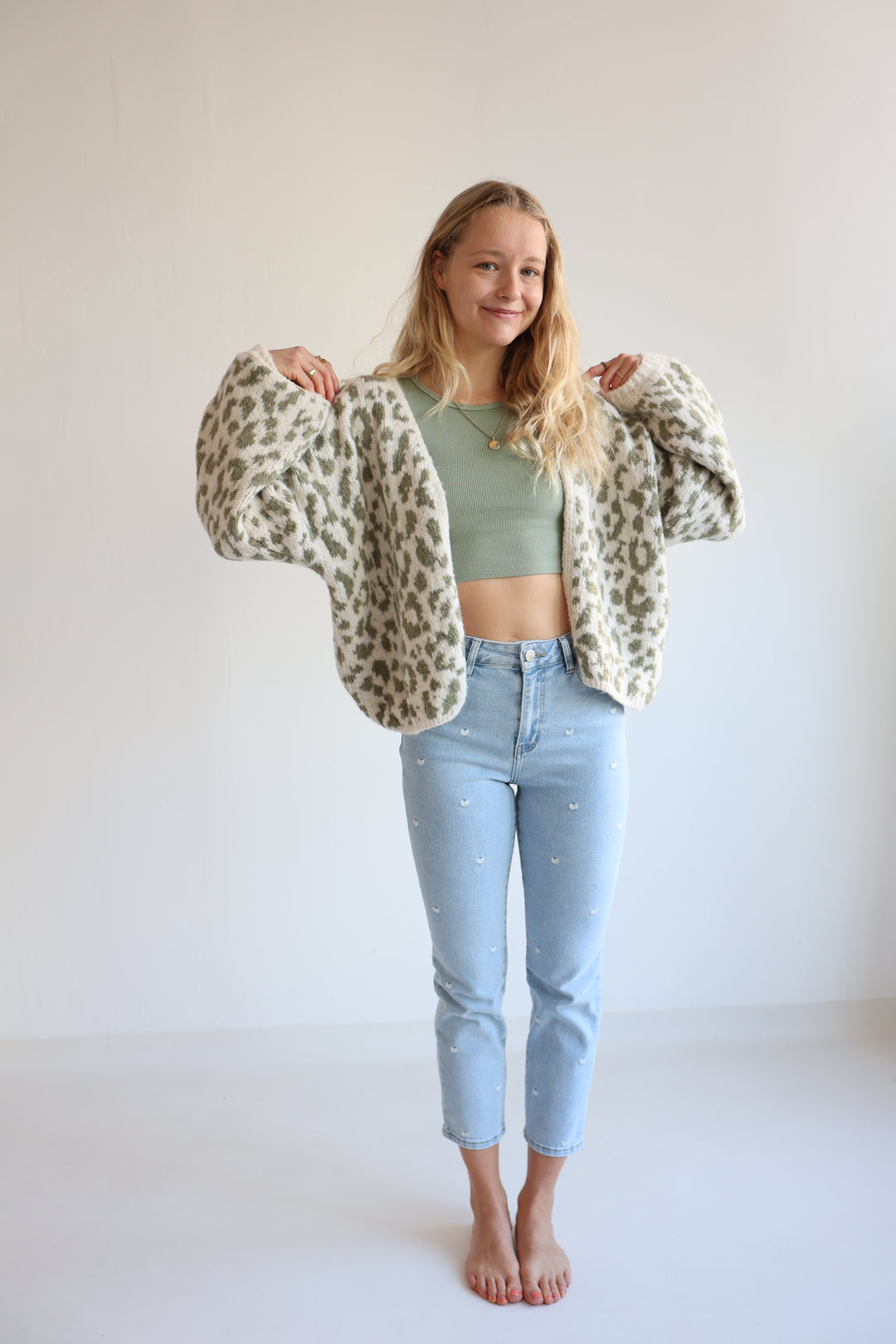 Offener Cardigan mit Leoprint