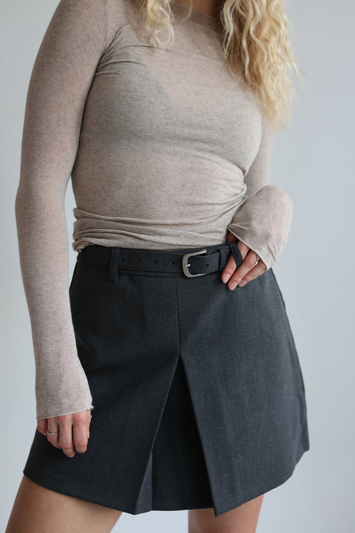 Kurzer Hosenrock mit Gürtel Britney