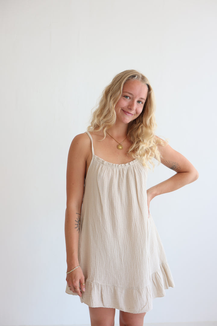 Musselinkleid mit Mini-Volant Hailey