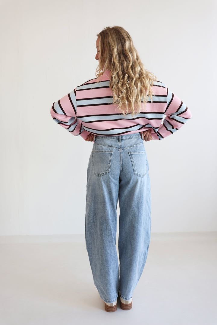 Barrel Fit Daily Jeans