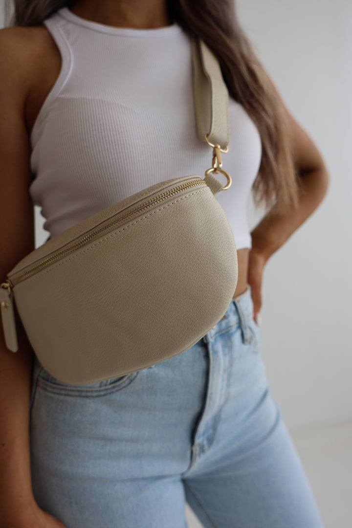 Crossbody Bag Medium