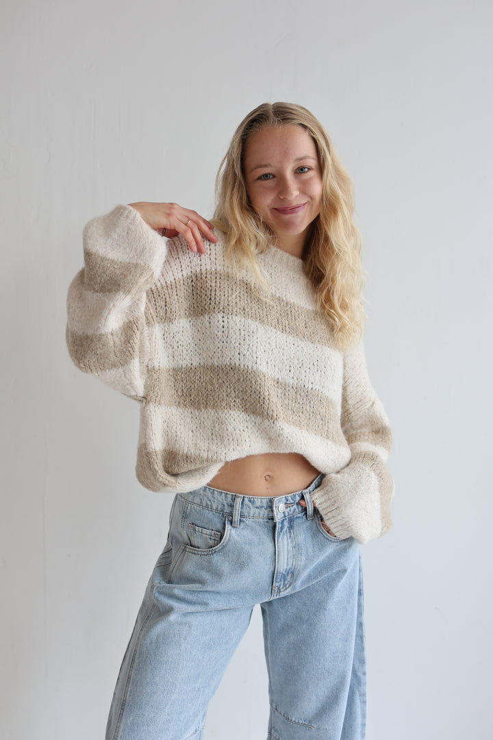Fluffy Blockstripes Pullover Hannah