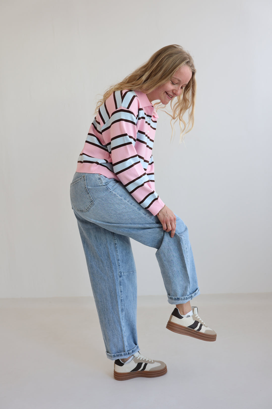 Barrel Fit Daily Jeans