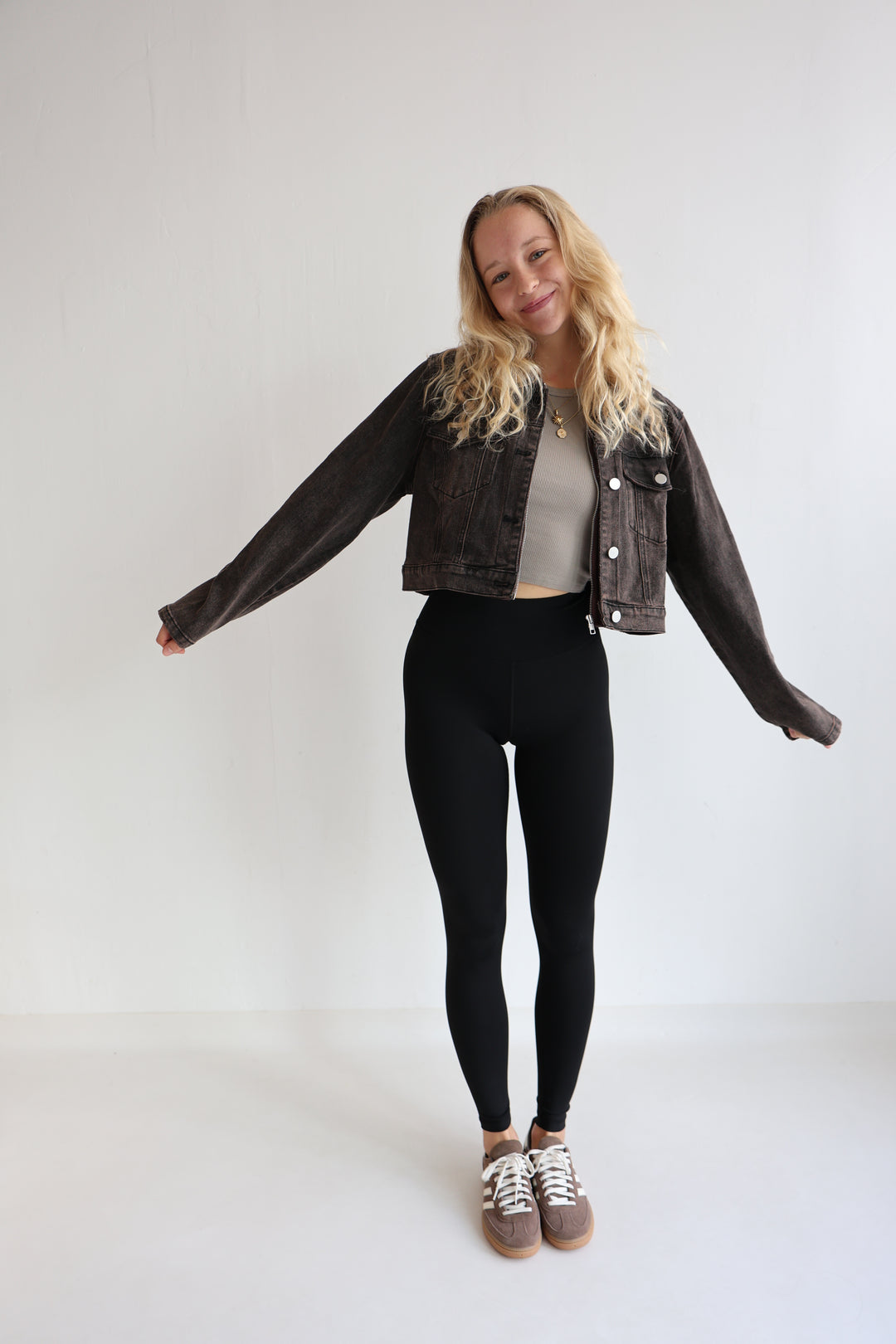 Cropped Denim Jacket Harvest