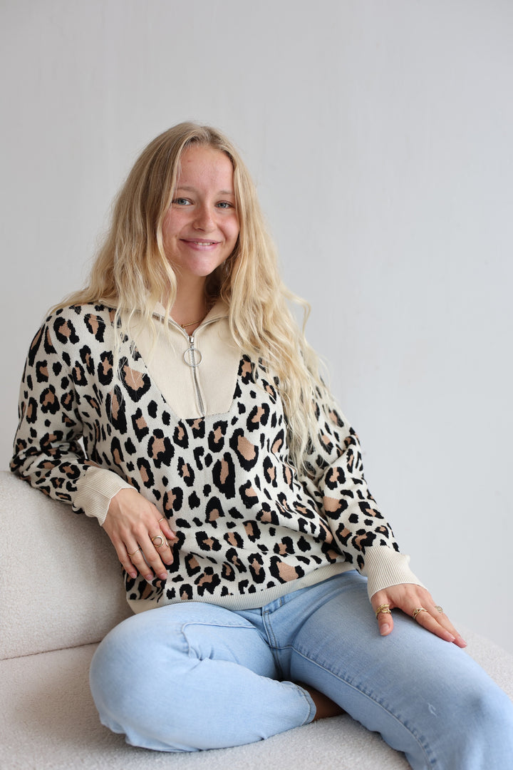 Leopard Zipper