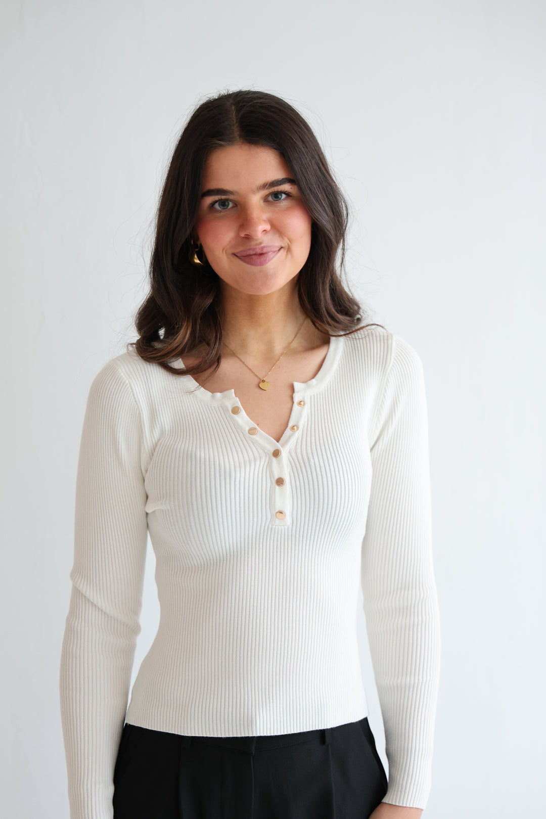 Ripped Longsleeve Nala