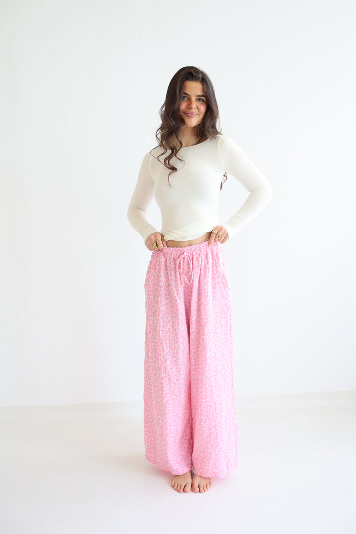 Musselinhose Wild Leo