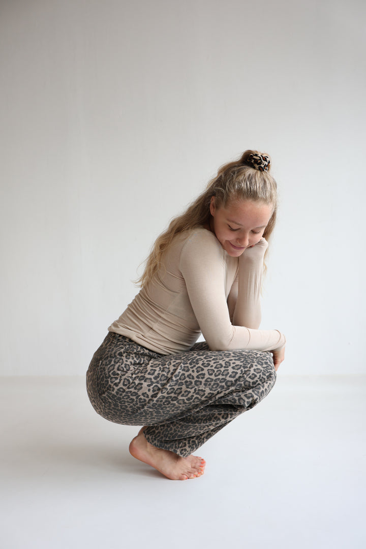 Barrel Jeans Wild Print